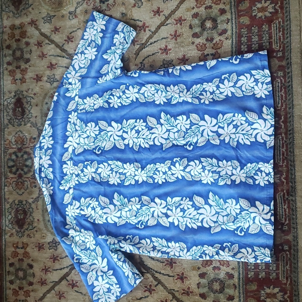Blue Hawaiian Shirt Button up - Picture 4 of 4